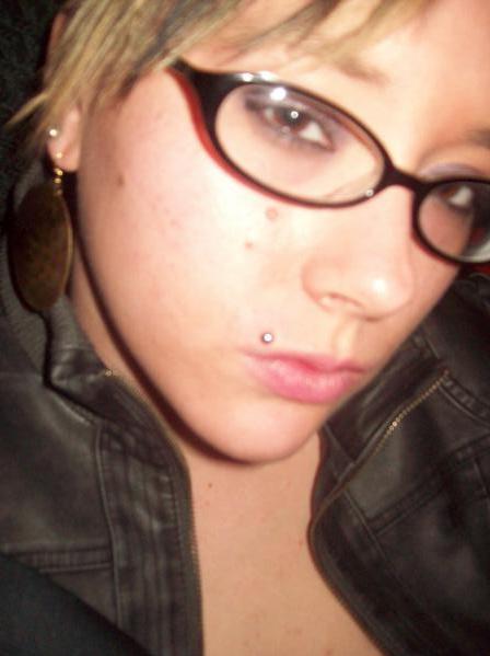 Find Amanda Brooks Phone Number, Location, Email, and more on Intelius
