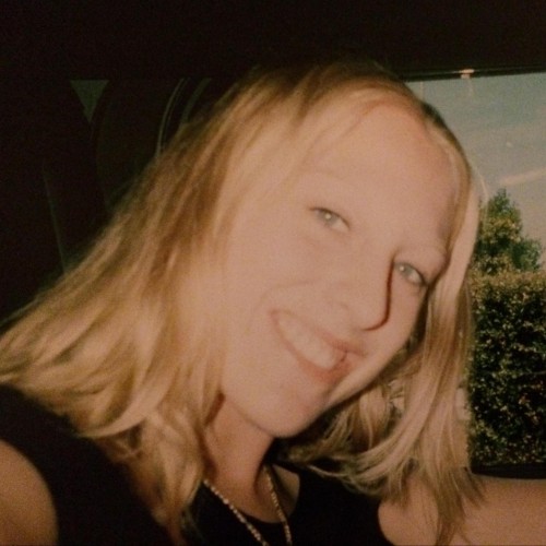 Find Ashley Smith Phone Number, Location, Email, and more on Intelius