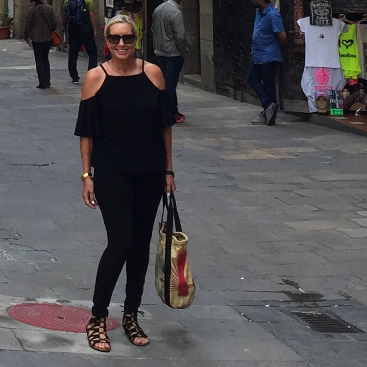 Find Dawn M Kelly Phone Number, Location, Email, and more on Intelius