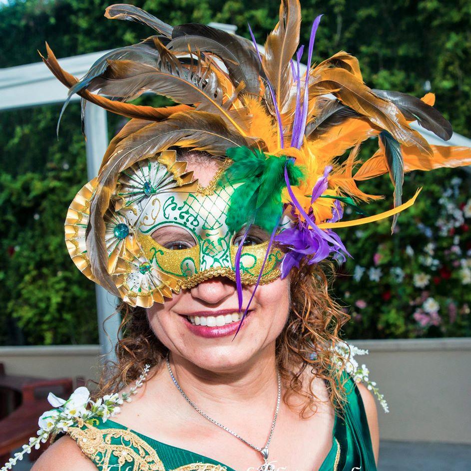 Find Ellen Buck Phone Number, Location, Email, and more on Intelius
