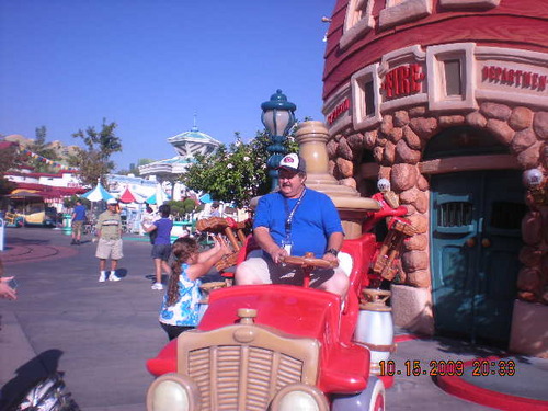 Find Robin J Williams Phone Number, Location, Email, and more on Intelius