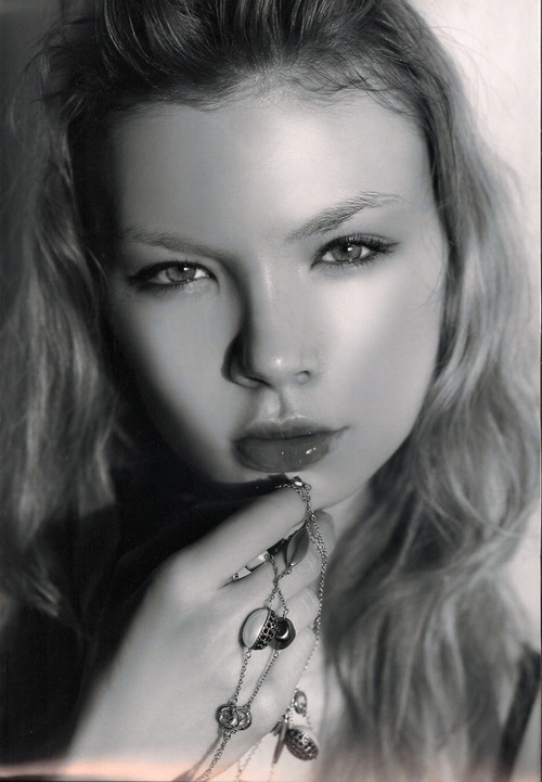 Find Victoria v Sarenko Phone Number, Location, Email, and more on Intelius