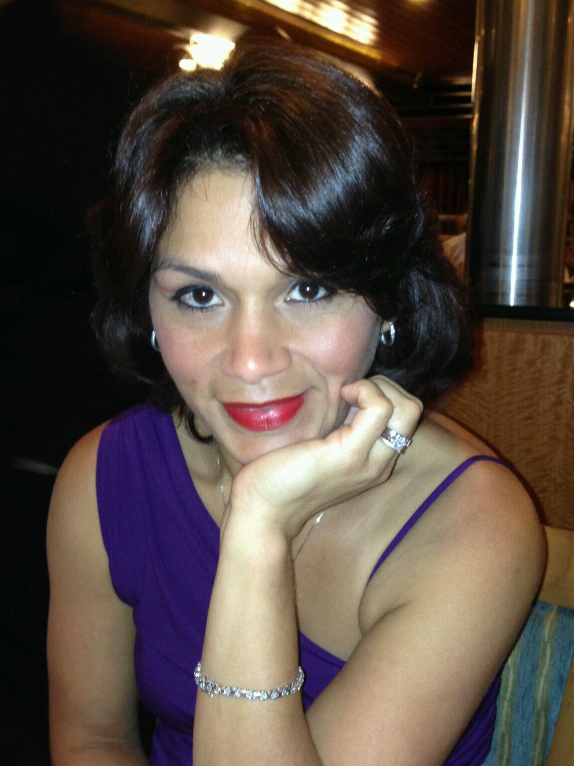 Find Wanda Hernandez Phone Number, Location, Email, and more on Intelius